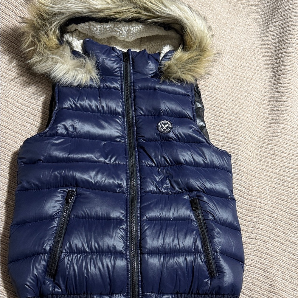 American Eagle Outfitters Navy Puffer Vest